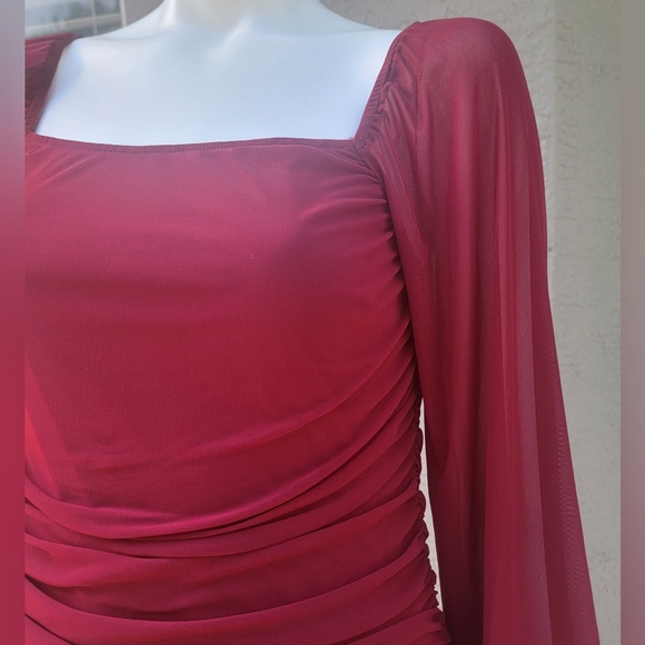 Fashion rushed bodycon red dress with blouson sleeves  squared neck size Large - Picture 4 of 13